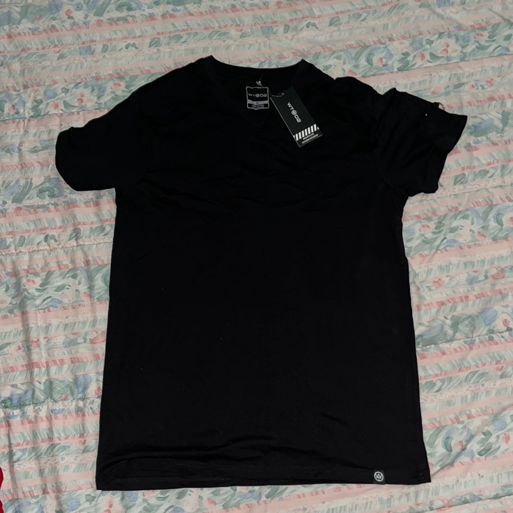 Black shirt